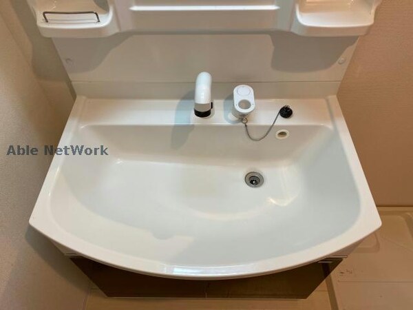 洗面所・脱衣所(※同物件別部屋の写真です。)