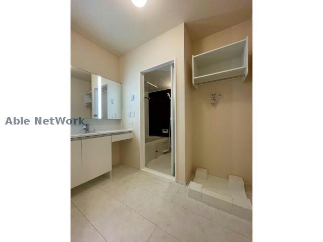 物件内観写真9　(※同物件別部屋の写真です。)