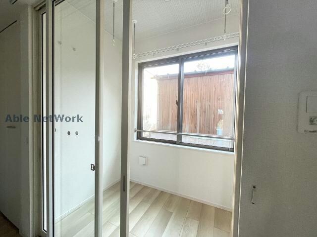 物件内観写真16　(サンルーム)