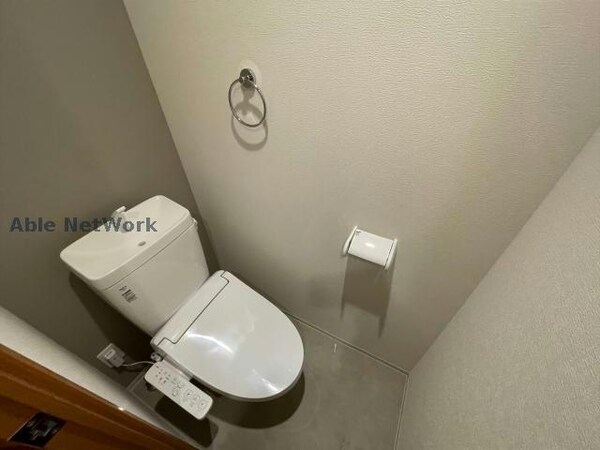 トイレ(※同物件別部屋の写真です。)