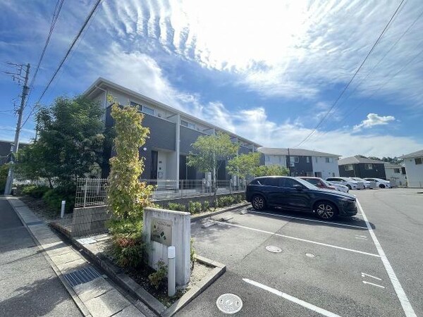 駐車場(G棟)