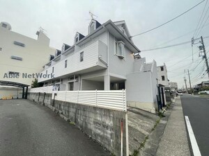 コンフォール鳴海外観写真