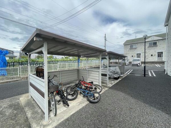 駐輪場
