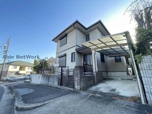緑区滝ノ水一丁目戸建賃貸外観写真