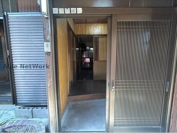 玄関回り