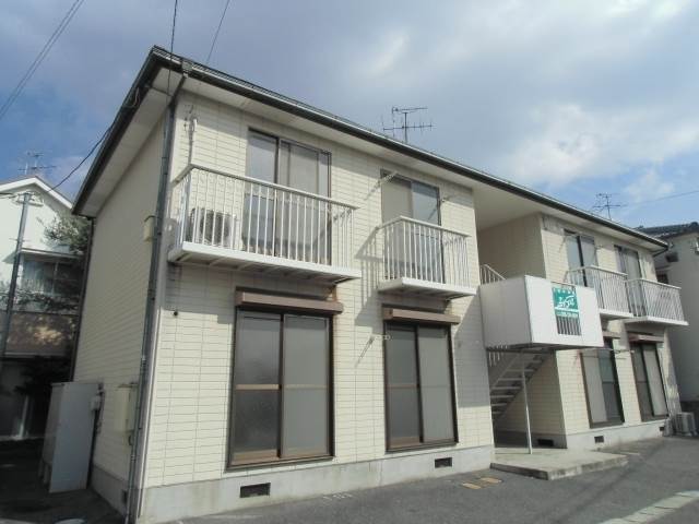 コーポぷりむら
