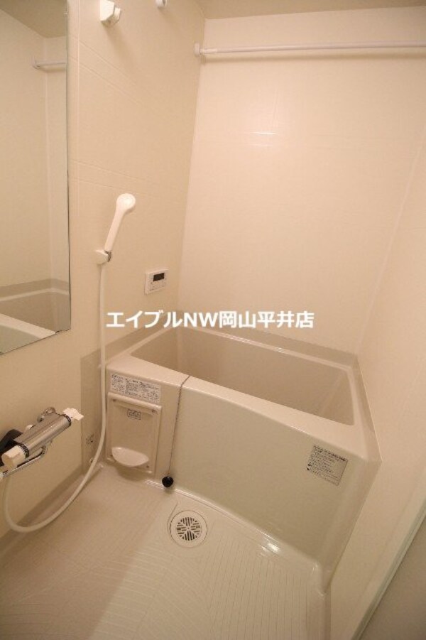 バス／シャワールーム等