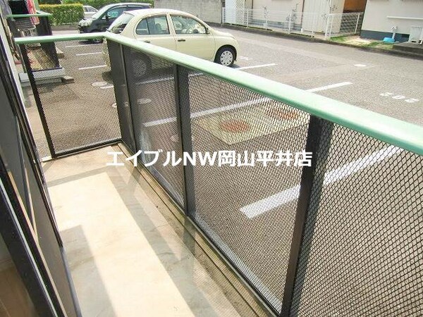 バルコニー(開放的なバルコニー)