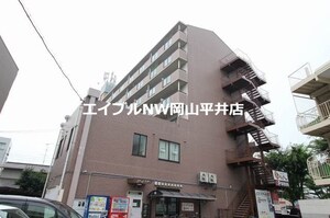 トラストビル外観写真