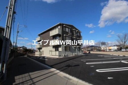 エマーブル・Ｍ’s外観写真