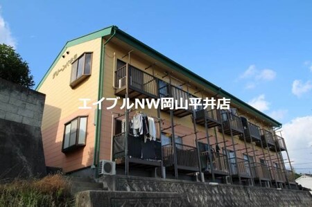 グリーンパキラ外観写真