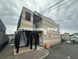レオパレスライトスペースⅡ外観写真
