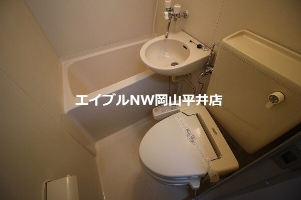 バス／シャワールーム等