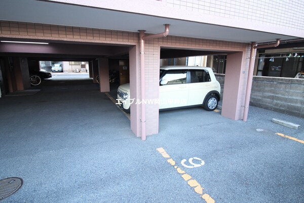 駐車場(駐車場)