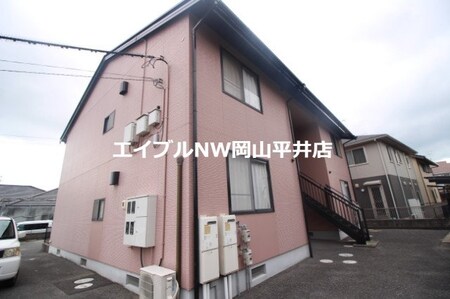 シャトーMOMO外観写真