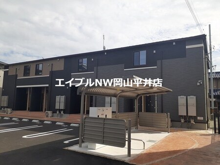 リヴァーサ外観写真