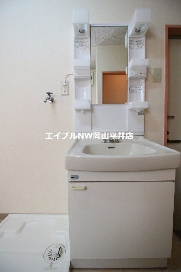 洗面所(※同タイプのお部屋の写真です)