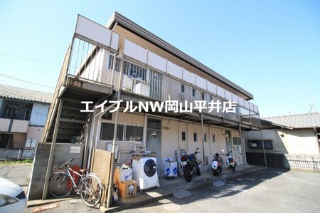 竜操コーポB棟外観写真