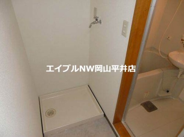 その他設備(別のお部屋の写真です。実際とは異なります。)