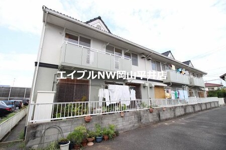 シャンポール東川原外観写真