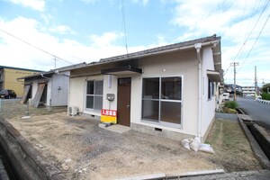 新福戸建外観写真