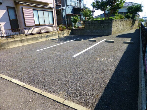 駐車場(駐車場)