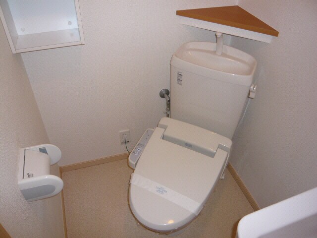 物件内観写真11　(トイレ)