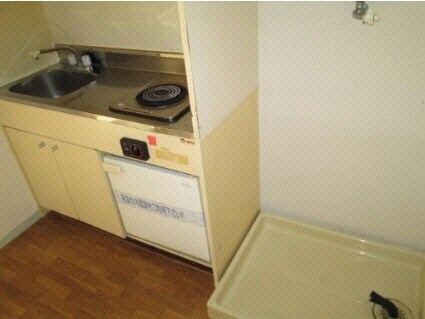 物件内観写真2　(電気ｺﾝﾛ付き)