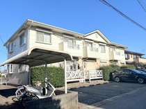 総武本線 四街道駅 2階建 築31年の外観写真