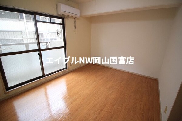 居室・リビング(※同タイプのお部屋の写真です)
