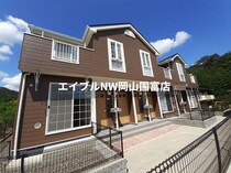 山陽本線（中国） 和気駅 2階建 築24年の外観写真