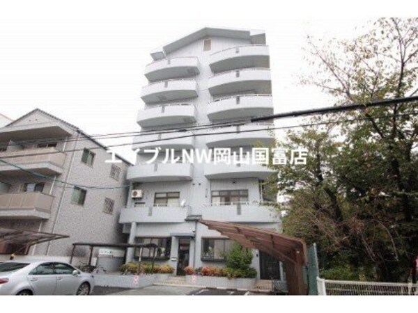 建物外観(7階建てマンション)