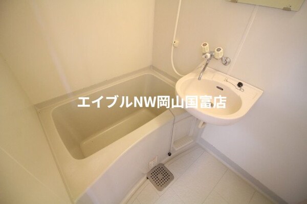 バス／シャワールーム等