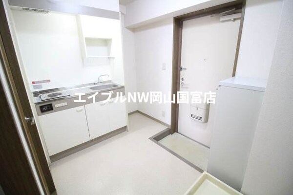 キッチン(同物件別部屋の写真です)