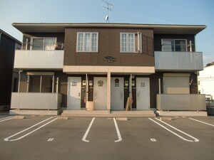メゾンボヌールA棟外観写真
