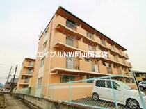 リトルハイム長岡６１号館の外観写真