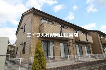 ニューカースルＣ棟外観写真