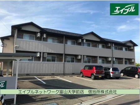 ホームズ・イン外観写真