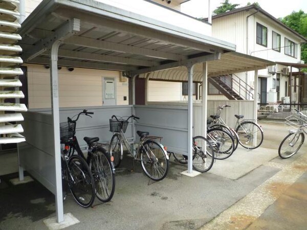 駐輪場(自転車置き場)