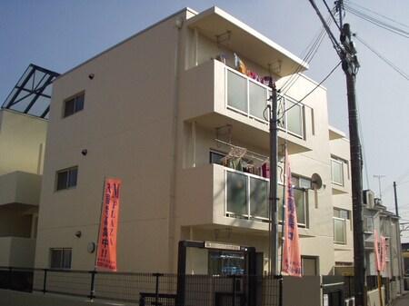 日光ハイツ八日市壱番館外観写真