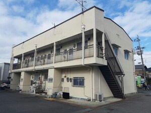 コーポコイズミ外観写真
