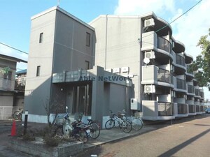 アースマーシーマンション外観写真