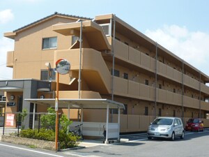 アースマーシマンションⅡ外観写真