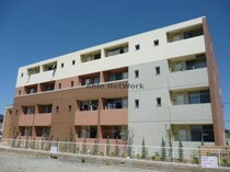 コンプリーションアンソレイエの外観写真