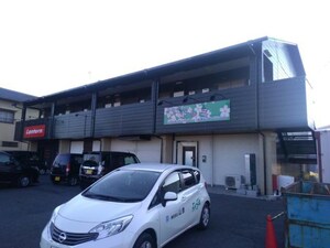 フリーガーデン外観写真