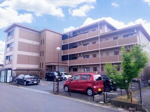 メゾンクレーネ弐番館外観写真