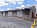 沖野4丁目貸倉庫