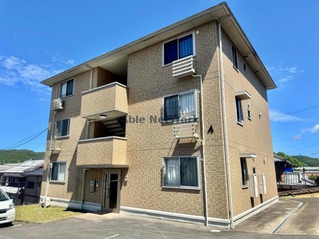 物件外観写真1　(A)