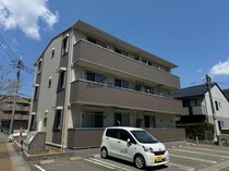 クレストヴィラの外観写真