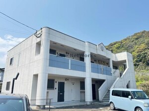 エンソララード外観写真